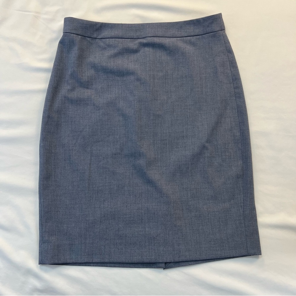 Banana Republic Pencil Skirt, Size: 6